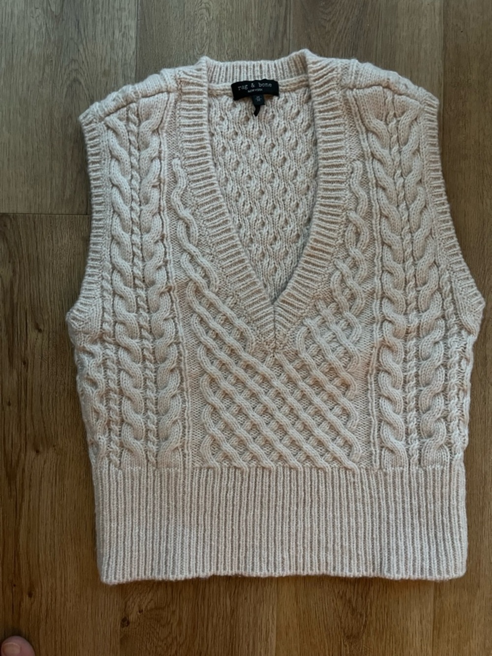 Rag & Bone Cream Cable-Knit V-Neck Sweater Vest
